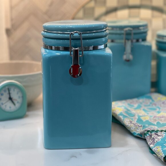 Vintage Aqua Blue Ceramic Canister (9.5" x 5" x 5") - Picture 1 of 15
